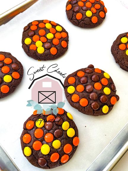 Double Reese's Chocolate Cookie Marketing Bundle