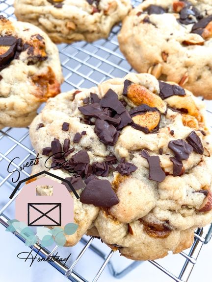 Honey Oat Chocolate Almond Cookie Recipe